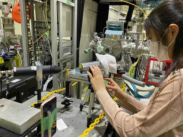 検出器を製作し測定する　宇宙線研究体験@理研