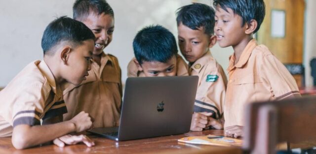 【8/26(土)開催】「世界の中の私」ー「自分がやろう」から「みんなでやろう」へ ★ 自主的に問題解決に動くしくみを知ろう！ー