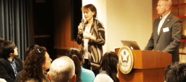 【9/15(金)開催】EducationUSA主催：ウェビナー「英語力テスト」・「学部留学のための奨学金」