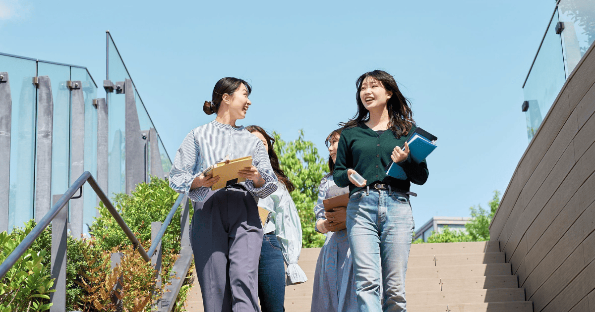 大学生と話す、見つける、わたしの進路。